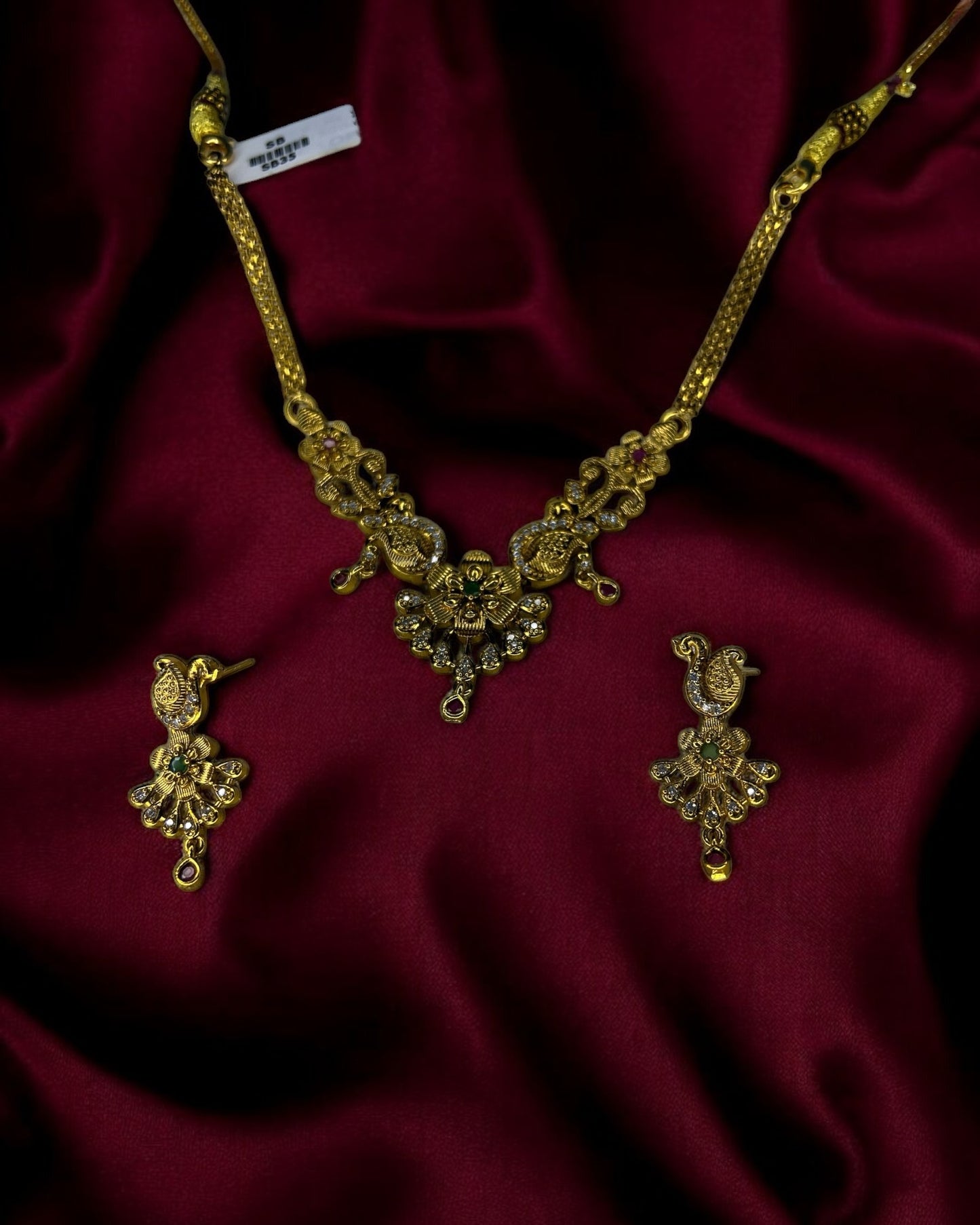 Vaanya Peacock Blossom Necklace Set
