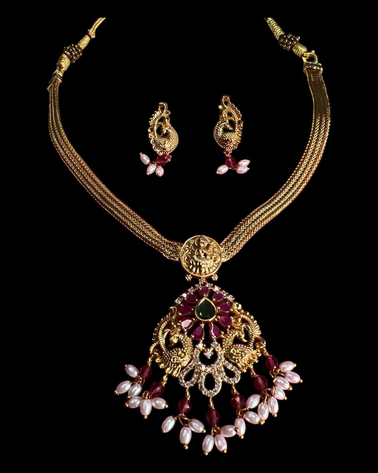 Golden Aishwarya Naan patti set
