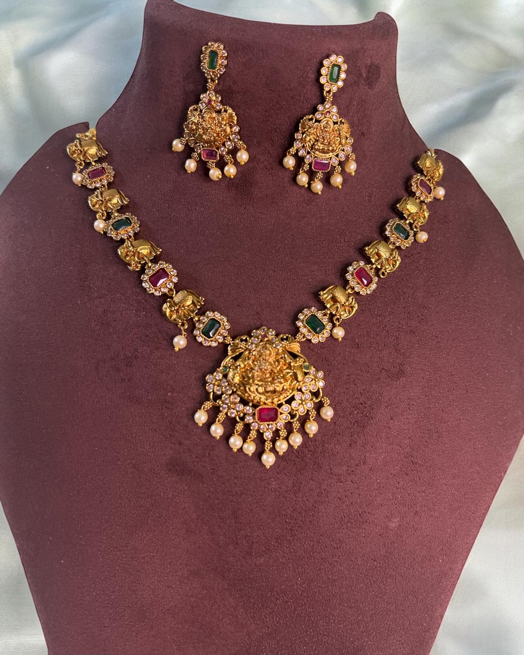 Golden Avani Temple Set