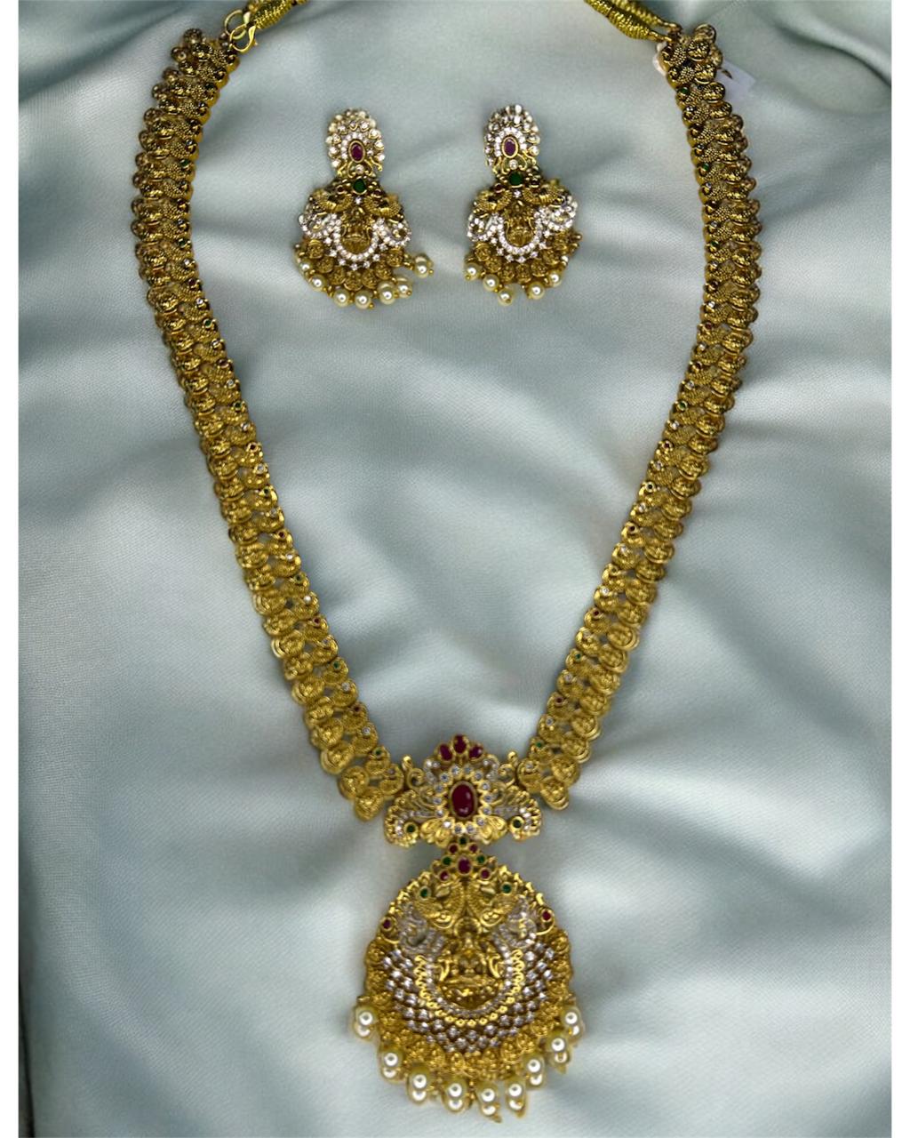 Lakshmi Antique Bridal Set