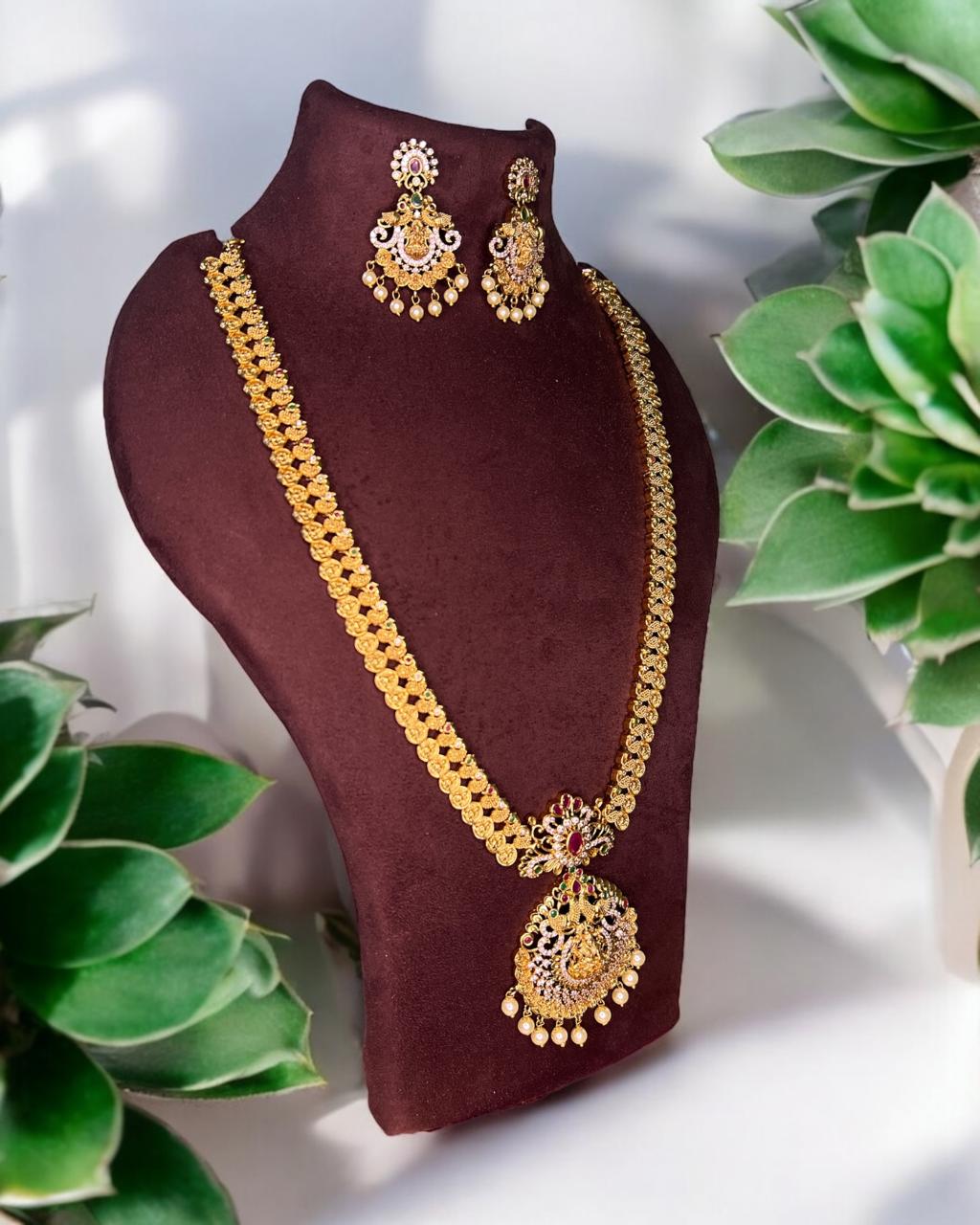 Lakshmi Antique Bridal Set