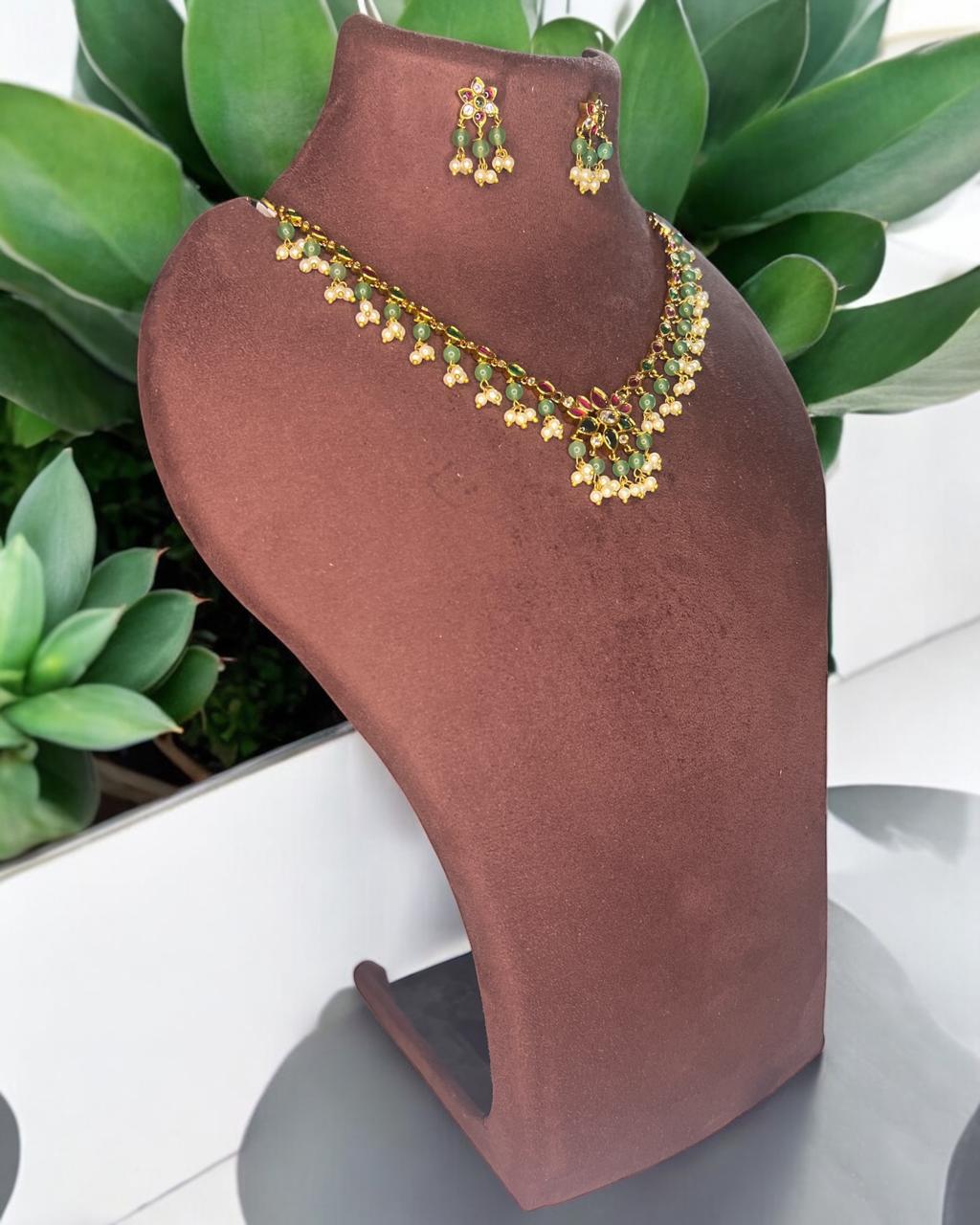 Peacock Pearl Set