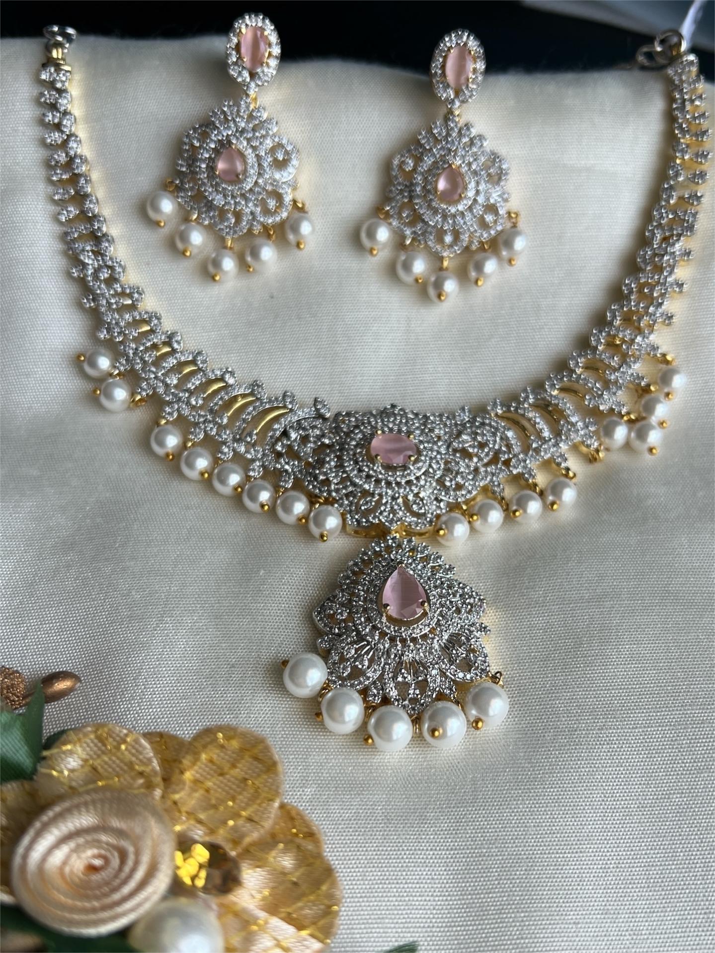 Pearl Pink Choker set