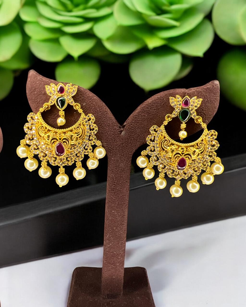 Regal Pearl Drop Chandbali