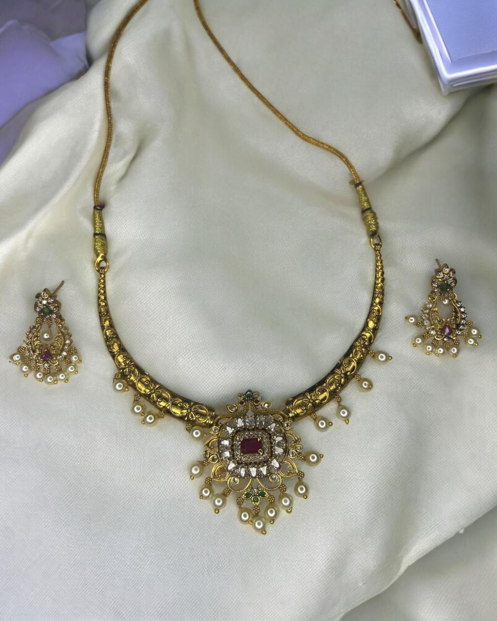 Rudrakshi Pearl Temple Kanthe Set