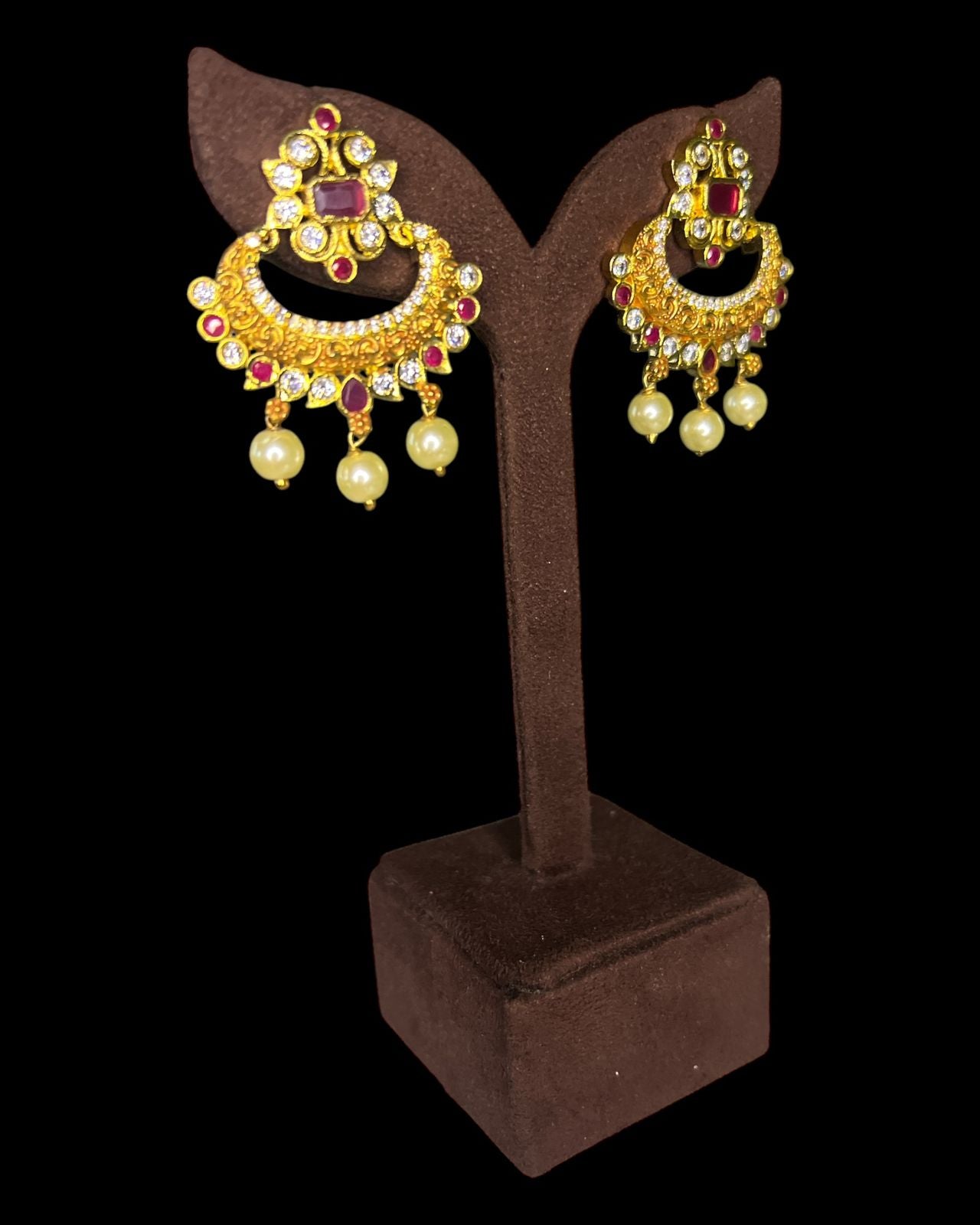 Suhani Pearl Drop Chandbali