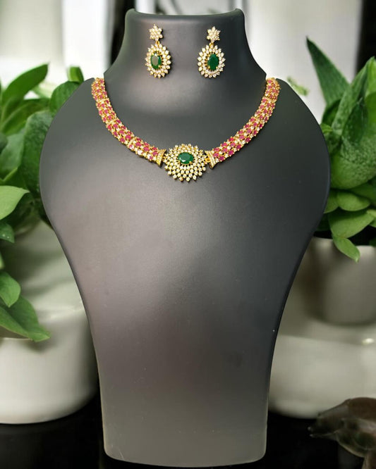 Emerald Ruby Sparkle Choker