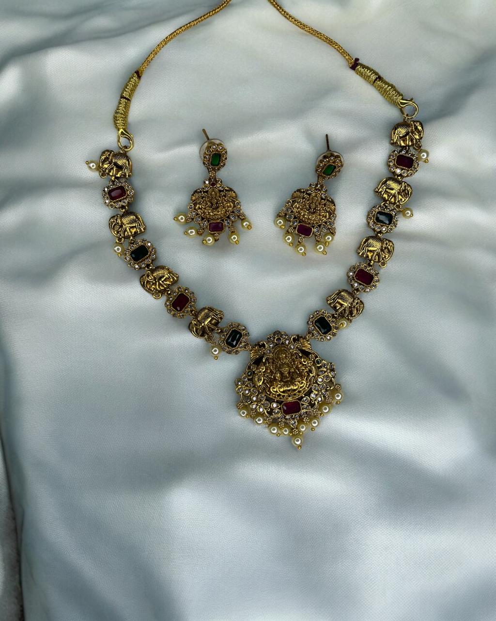 Golden Avani Temple Set