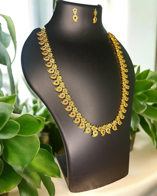 Ruby-Green Bottu Mala