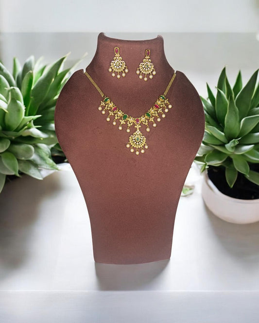 Ruby Emerald Pearl Set